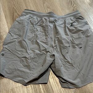 Lululemon License to Train